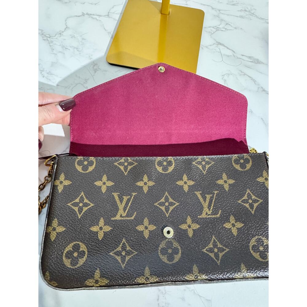 Louis Vuitton Monogram Felicie Pochette - Picture 4 of 16